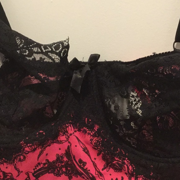Seven ‘til Midnight pink and black slip. 1X/2X - Picture 2 of 6